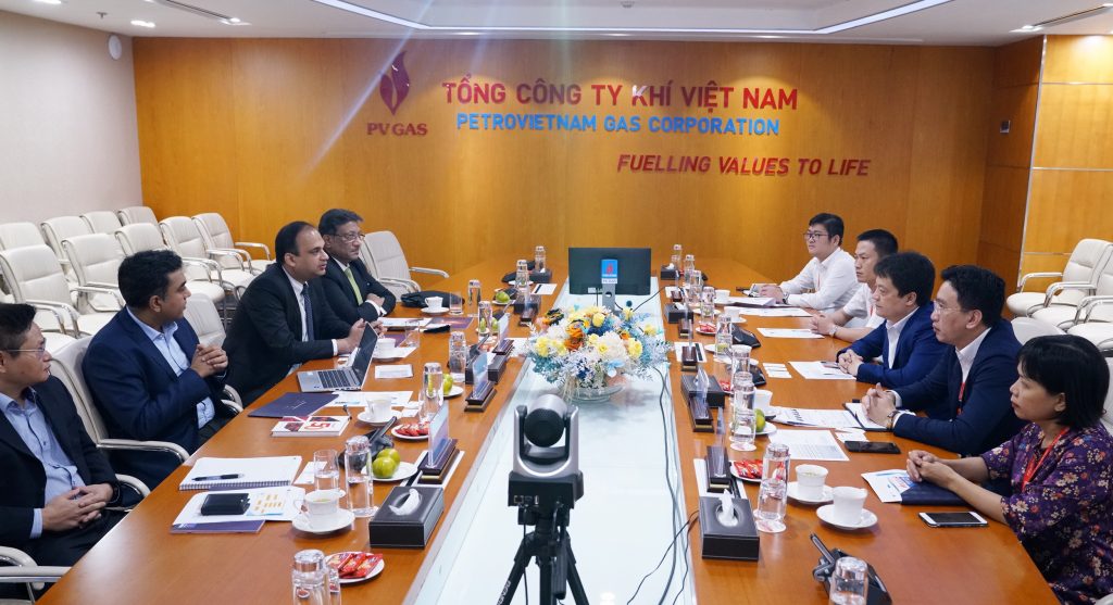 Cooperation in many gas fields is the desire of prestigious gas companies in the world when visiting and working with PV GAS