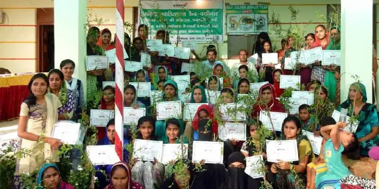 170606_Essar_Foundation_WED_Vadinar_02-768x384