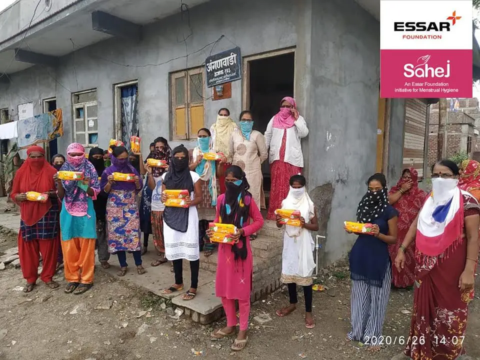Essar-Foundation-Sahej-provides-one-lakh-plus-sanitary-napkins-at-Dhule-and-Nasik-districts2