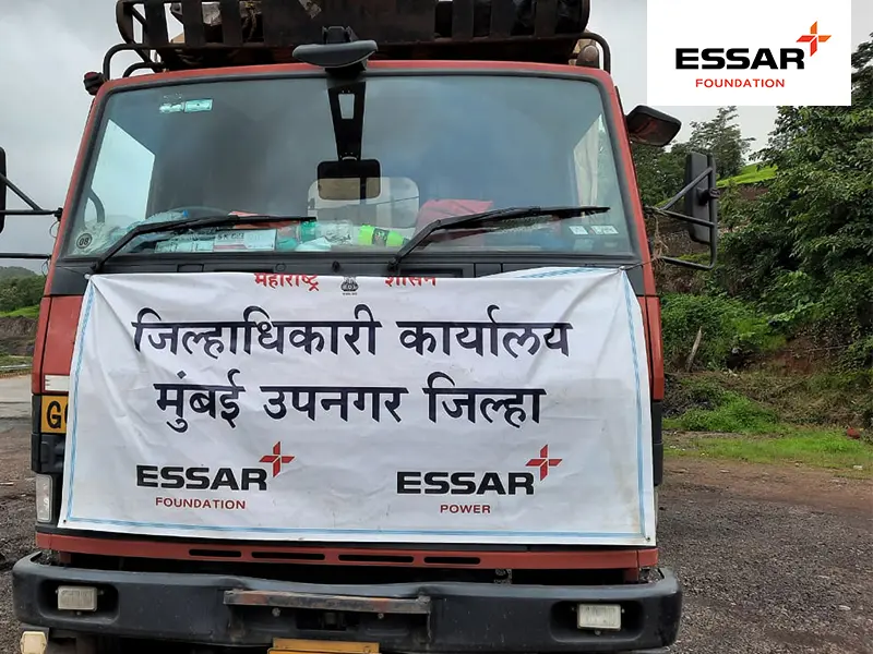 Essar-Foundation-provides-essentials-to-those-affected-by-Maharashtra-floods