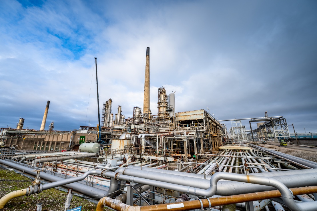 Essar-Oil-UK-1
